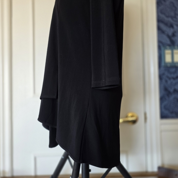 Joseph Ribkoff Black Top Size 6 Sm to Med - Monochrome, lagenlook - Picture 4 of 10